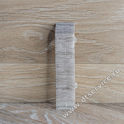 stykovoy_quadro_80_mm_301_dub_venetsiya